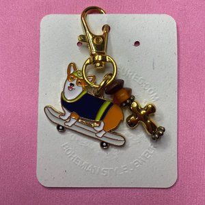 Corgi on Skateboard chain